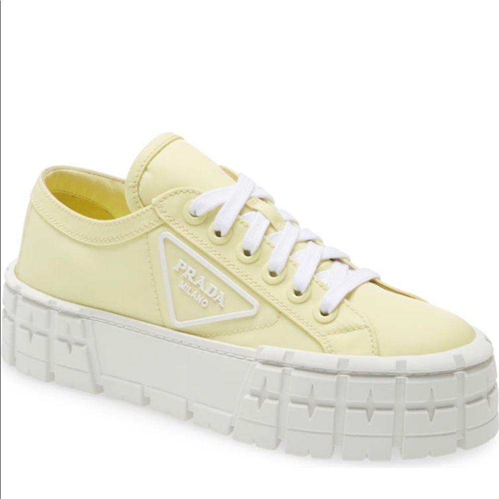 SOLD! 🙌🏽🙌🏽PRADA Double Wheel nylon gabardine sneakers - NIB - EU 37.5